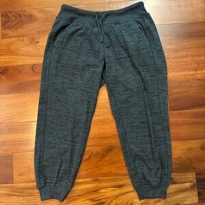 Athleta Crop Sweatpants Joggers Charcoal Grey Size Small
